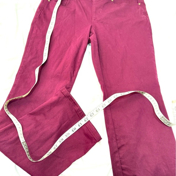 Belle by Kim Gravel burgundy Boot Cut pulled up Pants size 10 - Picture 5 of 6